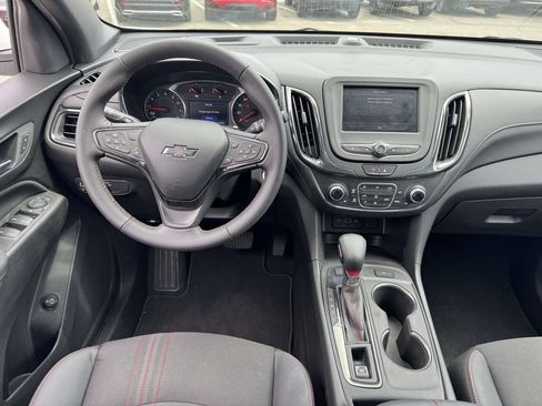 Used 2022 Chevrolet Equinox RS AWD/4WD image 16