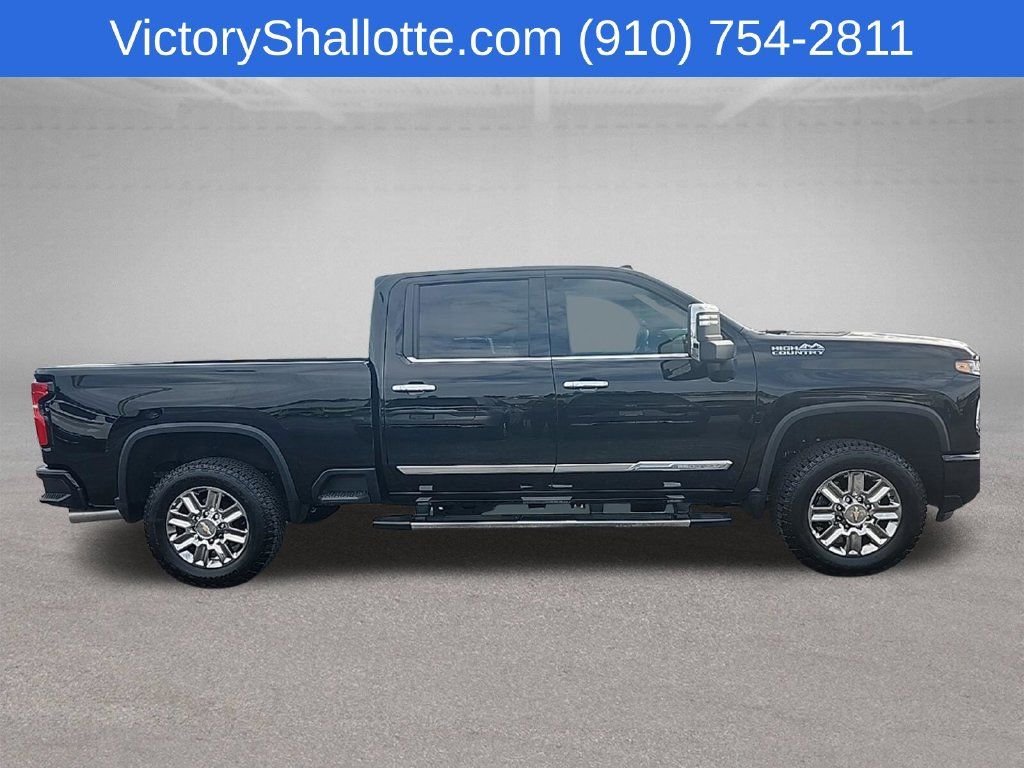 Used 2026 Chevrolet Silverado 2500 High Country w/ High Country Premium Package AWD/4WD image 41