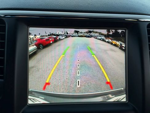 Used 2014 Jeep Grand Cherokee Limited w/ Trailer Tow Group IV RWD image 43
