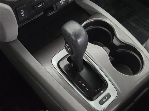 Used 2017 Honda Pilot EX-L image 12