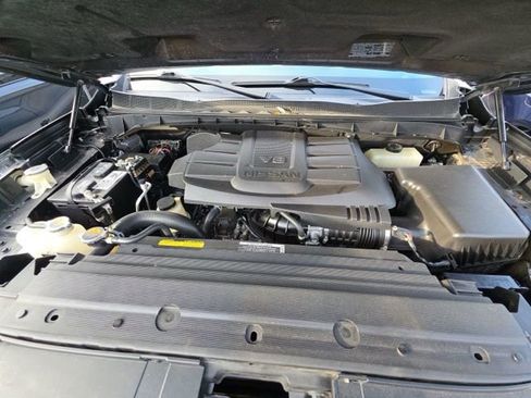Used 2021 Nissan Titan PRO-4X w/ Pro-4x Convenience Package image 15