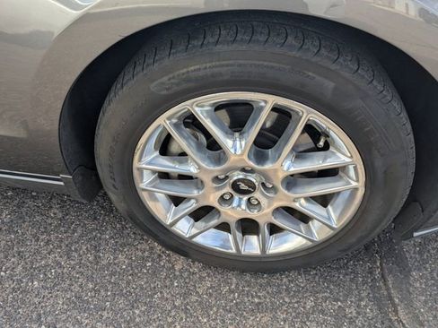 Used 2014 Ford Mustang GT Premium w/ Comfort Package image 8