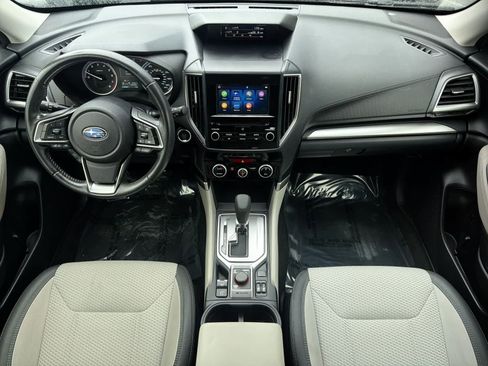 Used 2020 Subaru Forester Premium image 14
