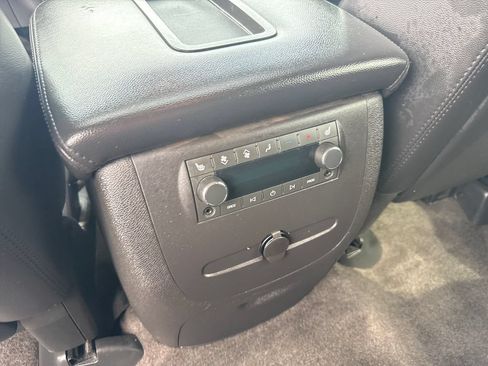 Used 2009 GMC Yukon SLT w/ Preferred Package AWD/4WD image 27