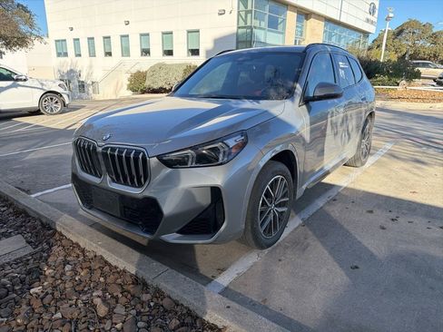 Used 2025 BMW X1 xDrive28i image 2