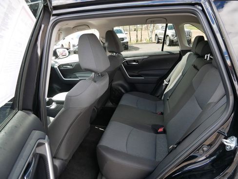 Certified 2025 Toyota RAV4 XLE AWD/4WD image 11