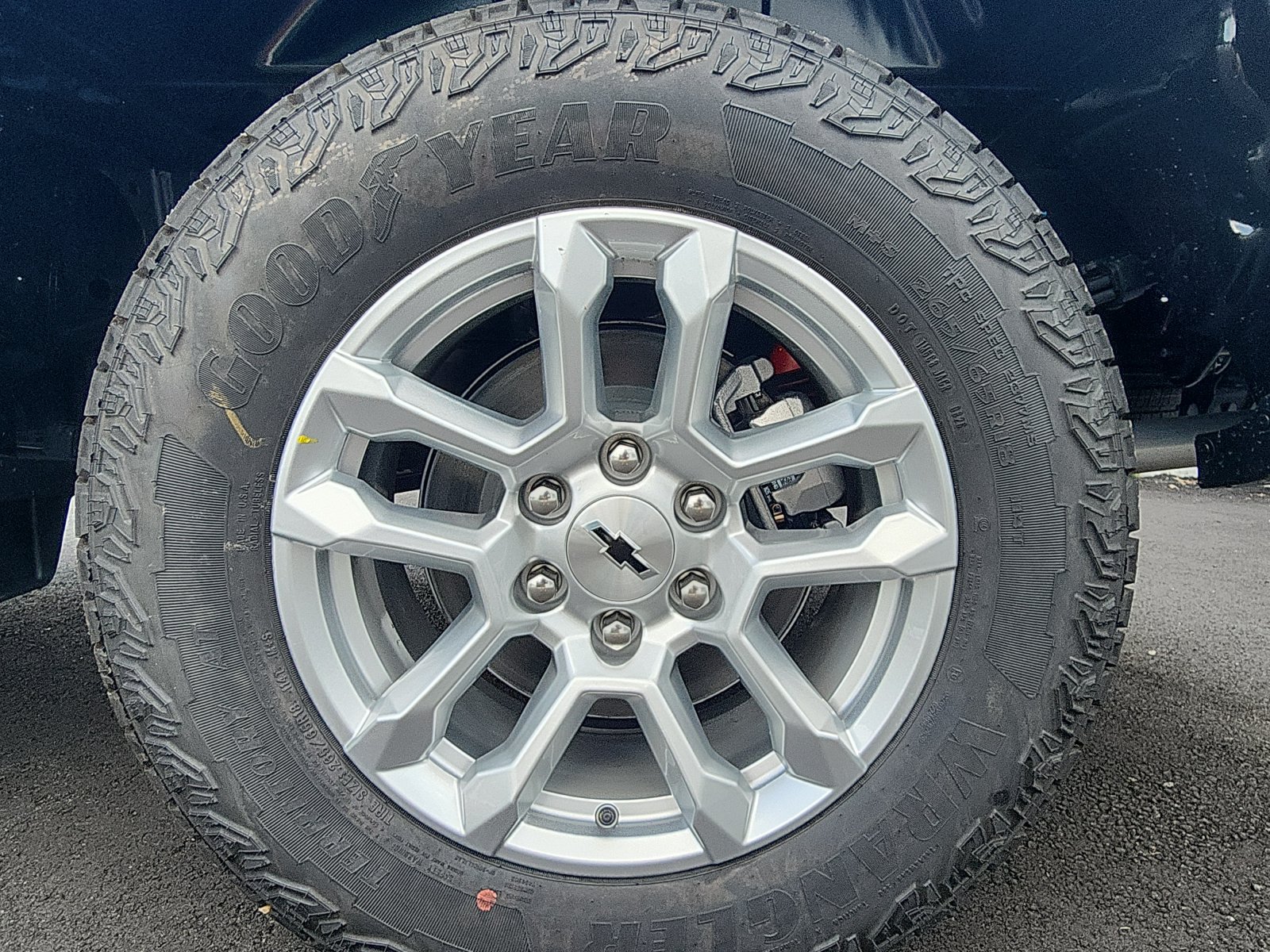 New 2026 Chevrolet Silverado 1500 RST w/ Z71 Off-Road Package AWD/4WD image 9