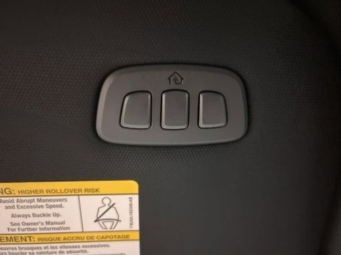 New 2025 Ford F150 Lariat w/ Equipment Group 502A High image 32