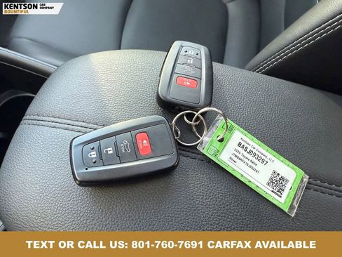 Used 2025 Toyota RAV4 XLE Premium AWD/4WD image 39