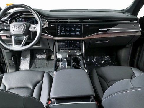 Used 2023 Audi Q8 Premium Plus w/ Premium Plus Package image 19