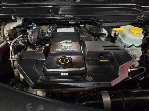 Used 2021 RAM 3500 Tradesman image 96