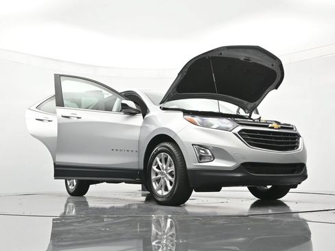 Used 2021 Chevrolet Equinox LT FWD image 48