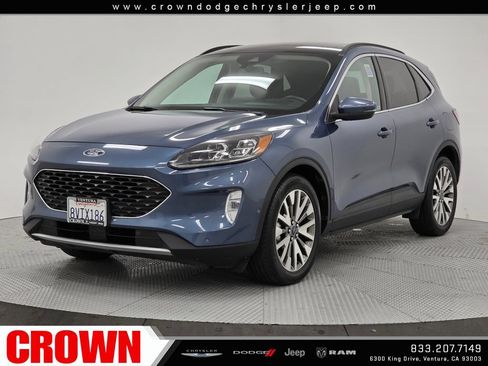 Used 2020 Ford Escape Titanium FWD image 3