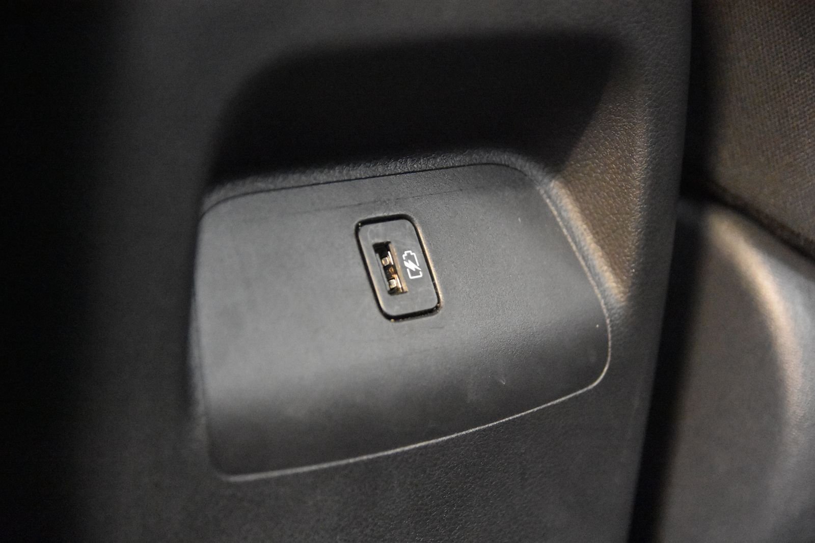 Used 2024 Nissan Sentra SV FWD image 27