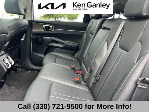 Certified 2023 Kia Sorento S w/ Panoramic Sunroof Package AWD/4WD image 11