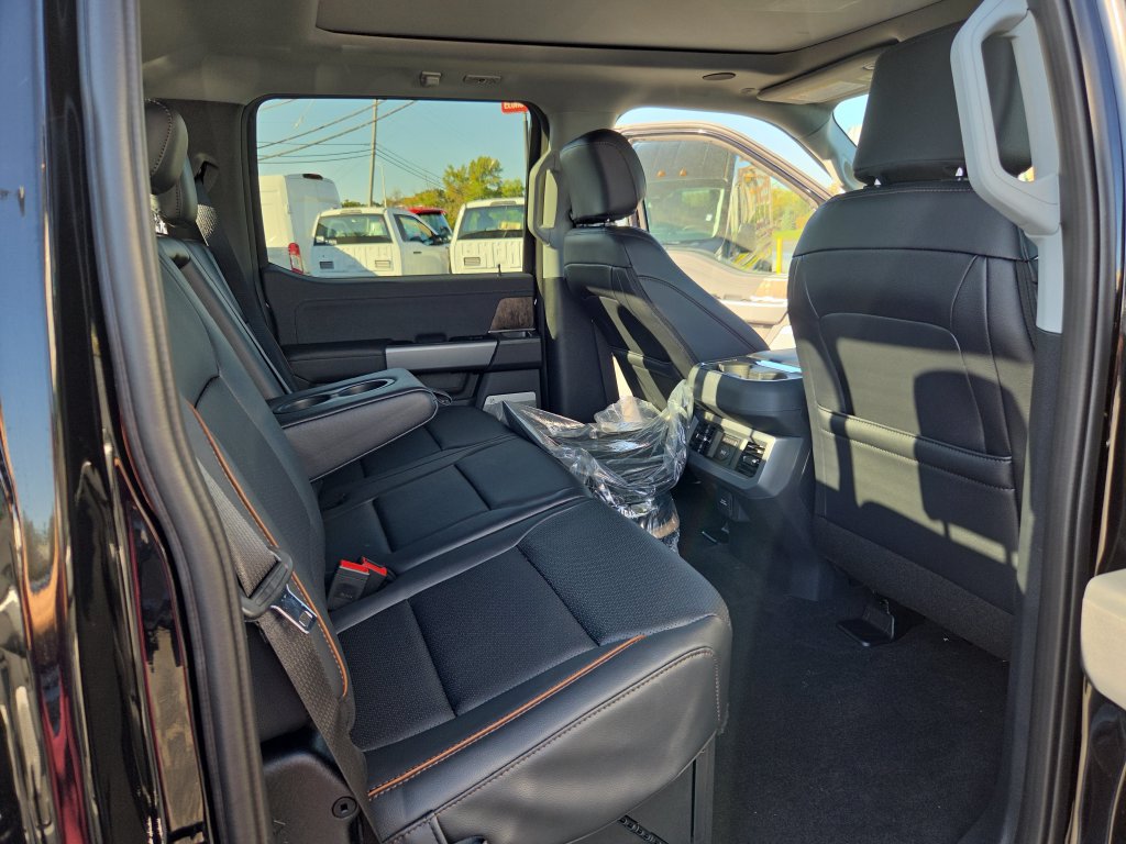 New 2027 Ford F450 Lariat w/ Lariat Ultimate Package AWD/4WD image 55
