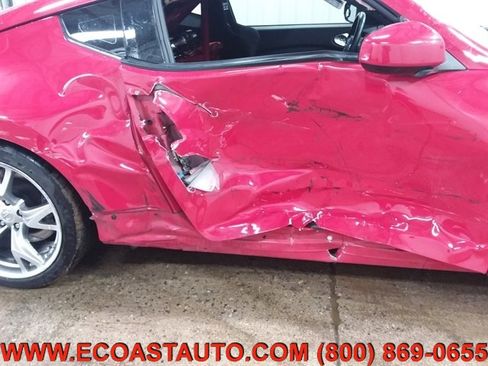 Used 2012 Nissan 370Z Touring w/ Sport Pkg image 17