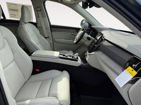 New 2026 Volvo XC90 B6 Ultra image 15