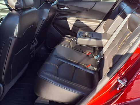 Used 2022 Chevrolet Equinox Premier image 14