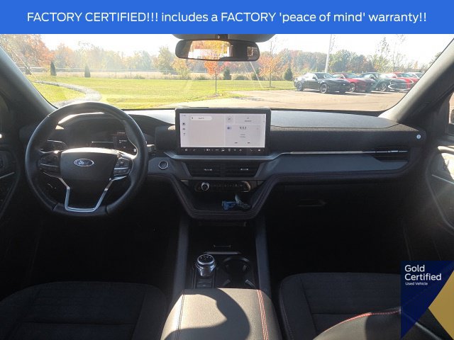 Used 2025 Ford Explorer ST-Line w/ ST-Line Street Pack AWD/4WD image 20
