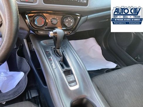 Used 2016 Honda HR-V LX image 20