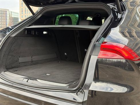 Used 2024 Maserati Grecale GT image 8