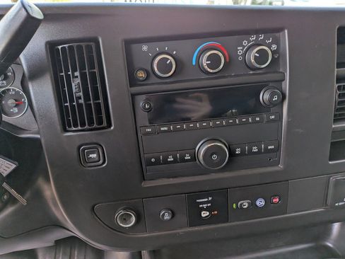 Used 2023 Chevrolet Express 3500 LS image 20