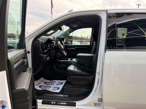 Used 2024 GMC Sierra 2500 SLT w/ Texas SLT Premium Package image 12