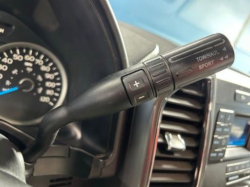 Used 2017 Ford F150 XLT w/ XTR Package image 23