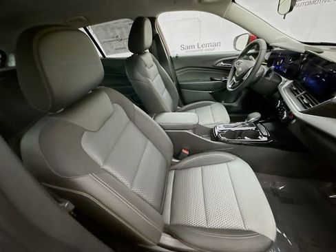 New 2026 Chevrolet Trax LT w/ Driver Confidence Package image 28