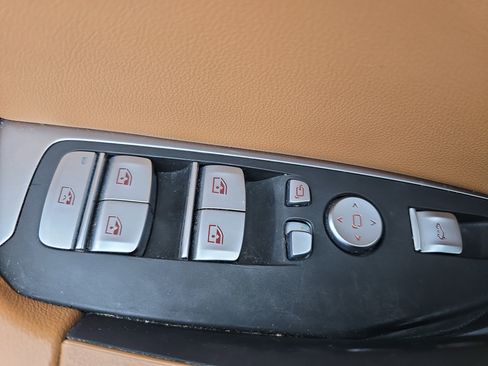 Used 2022 BMW X4 xDrive30i w/ Parking Assistance Package image 28