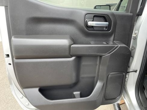 Used 2021 Chevrolet Silverado 1500 Custom AWD/4WD image 28