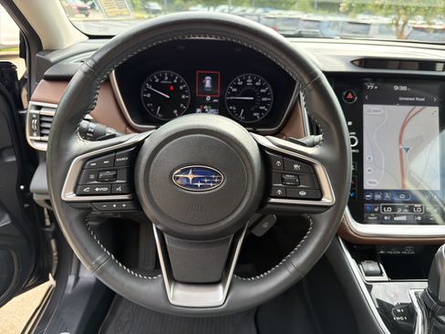 Used 2024 Subaru Outback Touring XT AWD/4WD image 23