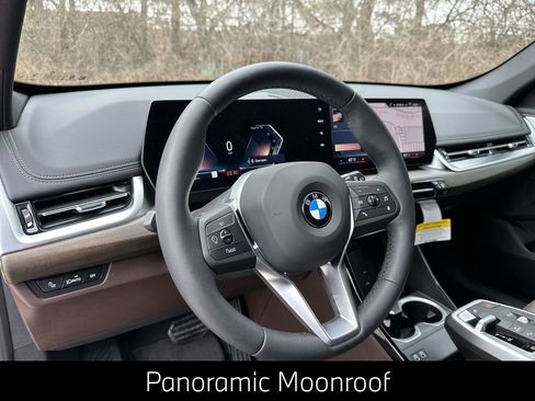 Certified 2025 BMW X1 xDrive28i w/ Convenience Package AWD/4WD image 18