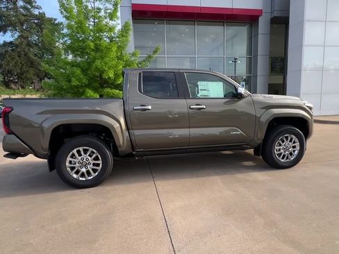 New 2026 Toyota Tacoma Limited image 7