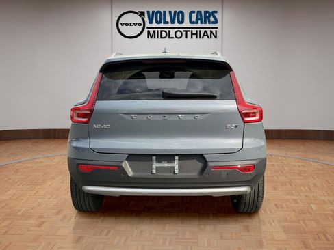 Used 2023 Volvo XC40 B5 Plus w/ Climate Package AWD/4WD image 21