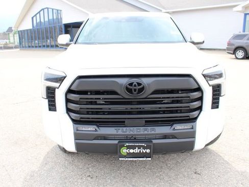 Used 2024 Toyota Tundra SR5 w/ SR5 Convenience Package AWD/4WD image 2