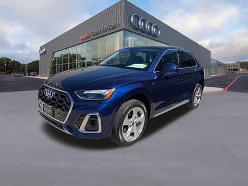 Certified 2024 Audi Q5 2.0T Premium Plus w/ Premium Plus Package AWD/4WD image 1