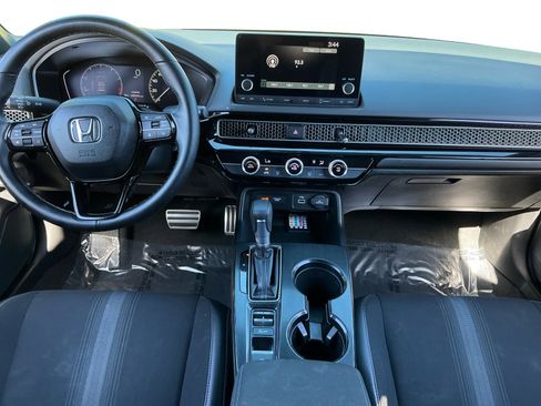 Used 2024 Honda Civic Sport image 10