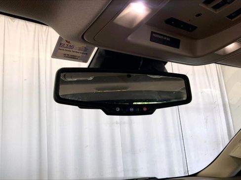 Used 2018 GMC Sierra 1500 SLT w/ Enhanced Driver Alert Package RWD image 16