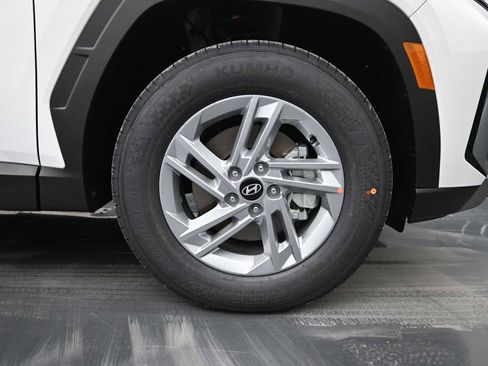 New 2026 Hyundai Tucson SE image 10
