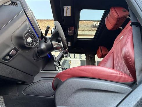 Used 2023 Mercedes-Benz G 63 AMG 4MATIC image 18