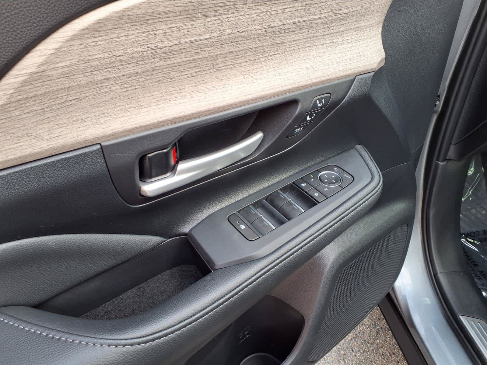 Certified 2026 Toyota Grand Highlander AWD image 17