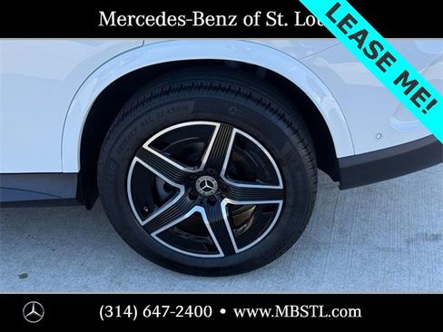 Certified 2025 Mercedes-Benz GLC 300 4MATIC image 9