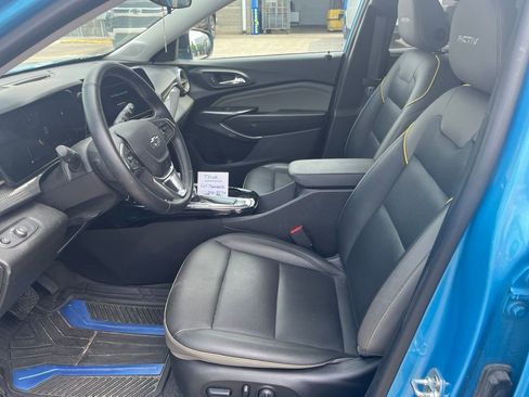 Used 2025 Chevrolet Trax ACTIV w/ Driver Confidence Package FWD image 13