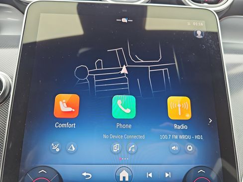 Certified 2025 Mercedes-Benz GLC 300 4MATIC image 24