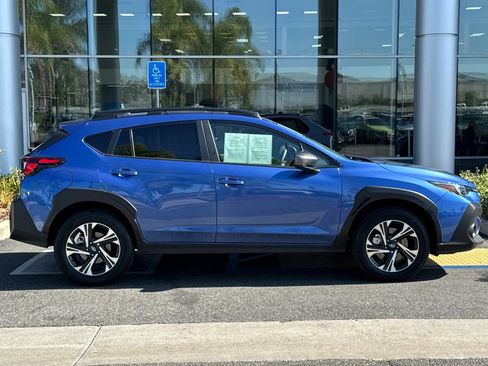 Certified 2025 Subaru Crosstrek 2.5i Premium AWD/4WD image 3