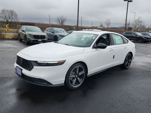 New 2026 Honda Accord Sport image 2