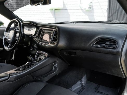 Used 2020 Dodge Challenger R/T w/ Blacktop Package image 10