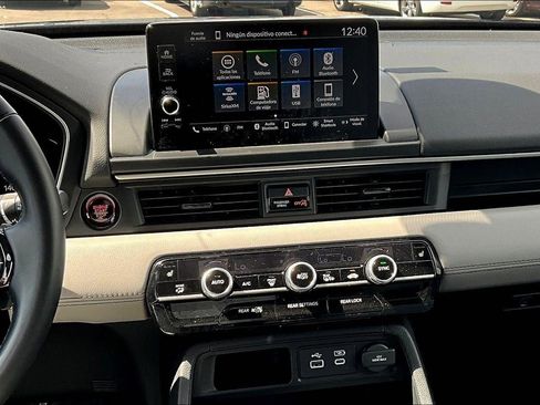 Used 2025 Honda Pilot EX-L image 6